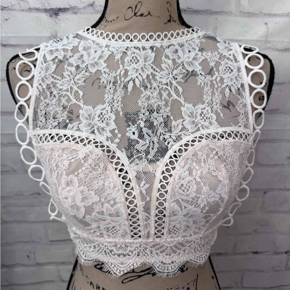 Victoria’s Secret Dream Angels Bralette High Neck Lace Crop Top Lingerie Small